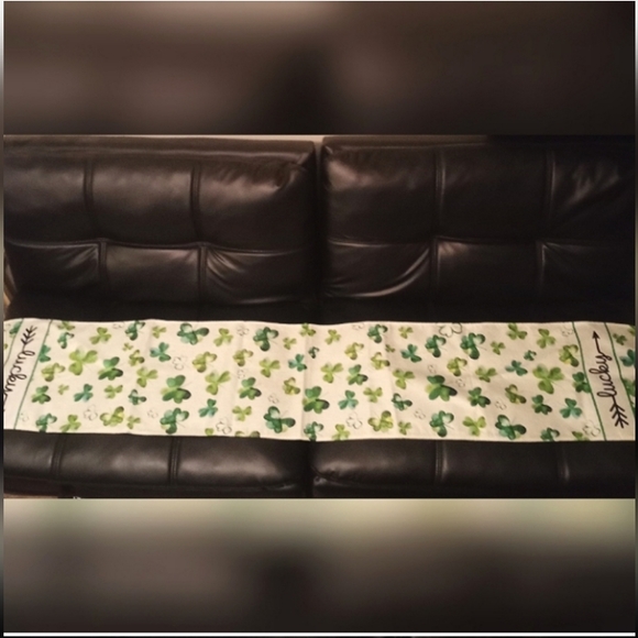 St. Patrick's Day Set | Accent Pillow Covers & Table Runner - Picture 5 of 9